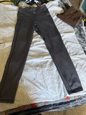 Under Armour Women’s Black Textured Jeggings